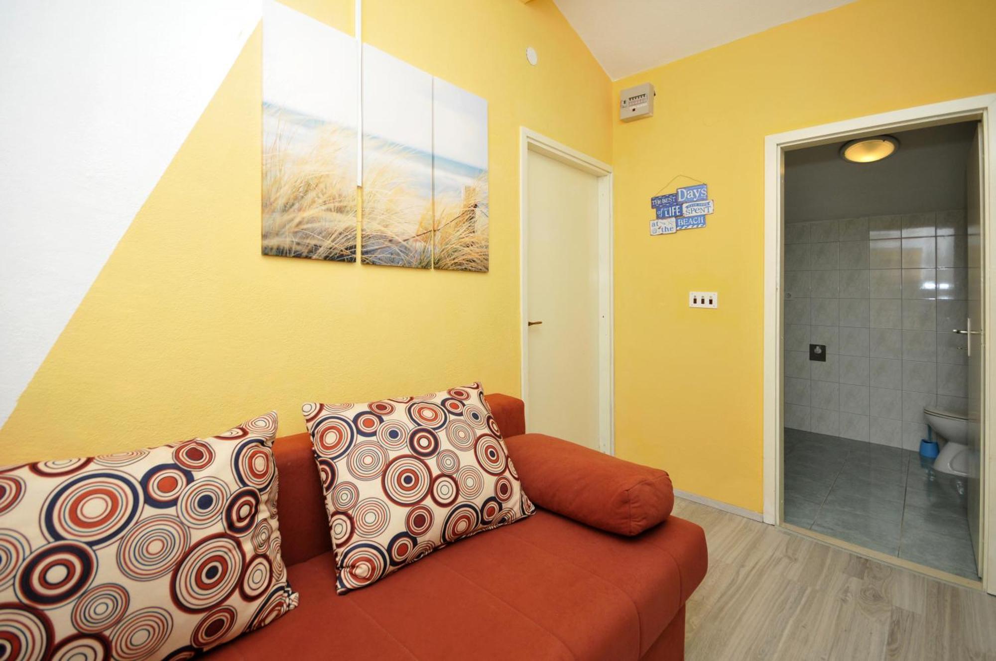 Apartments With A Parking Space Okrug Donji, Ciovo - 13732 Donji Okrug  Kamer foto